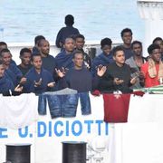 Non serve chiudere confini ma rendere sicure strade e piazze