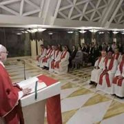 Papa elenca le tre modalità di vivere la povertà nella vita del cristiano