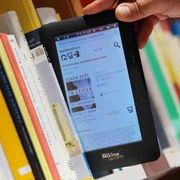 La lettura nel mondo digitale, Maryanne Wolf invita a tornare a «casa»