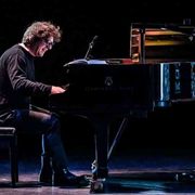 Remo Anzovino: «Le note del mio pianoforte per colorare Gauguin»