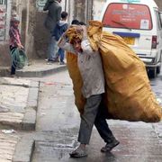 Torture, processi sommari: minoranze perseguitate nello «stato» degli Houthi