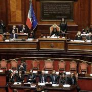 Renzi: accordo possibile. Salvini: taglio parlamentari e voto, Colle "sorpreso"