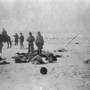 Dai nativi americani ai maori: il libro nero dei genocidi del mondo libero