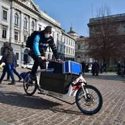 Caporalato e insicurezza, la Procura di Milano indaga sui "rider"