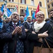 Pensionati in piazza per l’equità