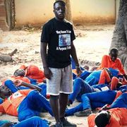 Alì, dal naufragio al teatro: «Così parlo ai fratelli d'Africa»