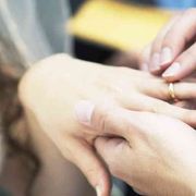 L'ora di una nuova alleanza per rilanciare il matrimonio