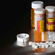 I farmaci oppioidi che ci fanno schiavi