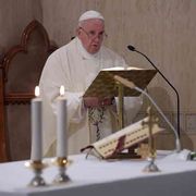 Il Papa: essere liberi attraverso l'obbedienza a Dio