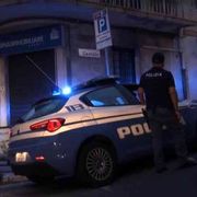 Suora accoltellata in chiesa per salvare la vita al prete. Grave ma ce la farà