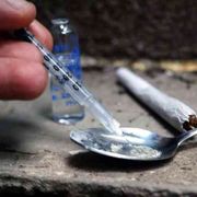 Droga-boom e due scandali connessi