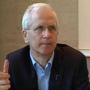 Il teologo Chiodi: così affronto il male in ospedale