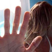 Violenze domestiche. Troppi rischi per donne e bambini