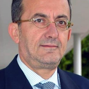 Noi che abbiamo più di 65 anni (e restiamo al vostro fianco)