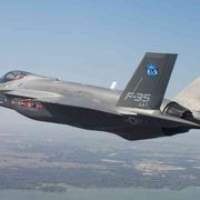 L'Italia fermi per tutto il 2021 l'acquisto di nuovi armamenti