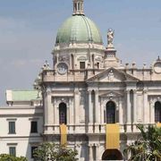 La Supplica alla Madonna del Rosario di Pompei per la pace nel mondo