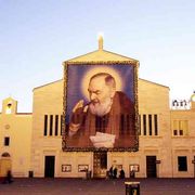 San Giovanni Rotondo, chiusi i luoghi di san Pio. Frati in quarantena