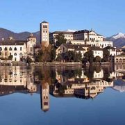 La badessa: «Nella notte del mondo la speranza è in una culla»