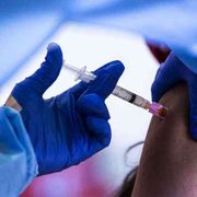 «Vaccinarsi è un impegno morale, è così che ci si salva insieme»