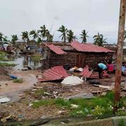 Il dramma di Beira devastata dal ciclone. Il vescovo: noi con la gente