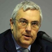 Bene il ritorno delle domande, ora aspettiamo giuste risposte