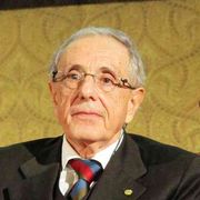 L'imbroglio ai giovani. Un futuro da «riaprire» con urgenza