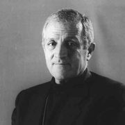 28 anni fa la morte di don Tonino Bello, un sorriso scolpito nel cuore