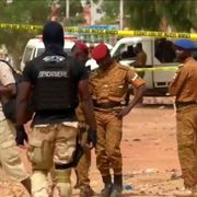 Massacro jihadista in un villaggio: «Un centinaio le vittime»