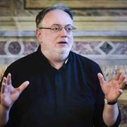 Il dono di don Fabio Rosini: saper trasmettere la fede con tutti gli strumenti