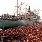 Intervista alla madre: perché salisti sulla Vlora lasciandomi in Albania?