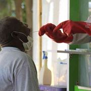 Vaccini, la Terza Via dell'Europa mette all'angolo i Paesi poveri