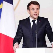 «One of us» a Macron: col «diritto all’aborto» non c’è la pace