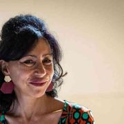 Yasmina Reza: «Andiamo ad Auschwitz, con il dubbio che possa rivivere»