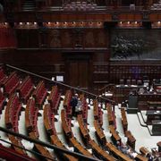 La crisi dei partiti incomincia da letture parziali della società