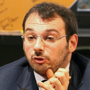 Non per niente. Non di niente