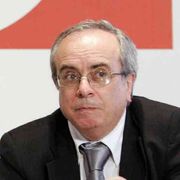 Stimolare e mai disprezzare chi serve la cosa pubblica