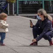 Quei figli che picchiano i genitori: la pandemia educativa dimenticata