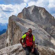 Un mese fa il crollo del ghiacciaio: «Vi racconto come sono rimasto vivo»