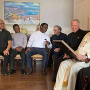 Il Papa: ho visto i vescovi uniti e familiarità tra loro e gli indigeni