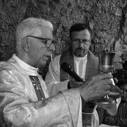 Don Nicolini, la vita con i rom