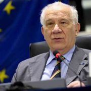 Cos'è la capacità giuridica del concepito e perché Carlo Casini voleva una legge