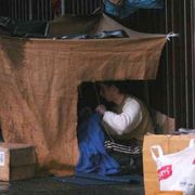 Sabrina: «Vivo in strada, ecco perché rinuncio a mio figlio»