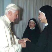 Suor Rita: che emozione quando Benedetto mi affidò i testi della Via Crucis