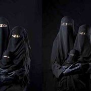 Parla Shadi Ghadirian: «I miei scatti sull’Iran delle contraddizioni»