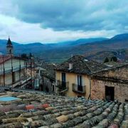 Nel borgo più spopolato d'Abruzzo la comunità riparte dai ricercatori