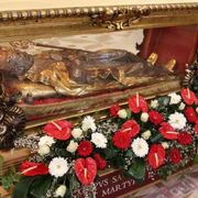 Valentino, il Santo senza Volto. Ecco perché (e come) lo si celebra