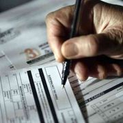 Tre aliquote Irpef e stretta sulle detrazioni