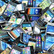 Oro e terre rare: il vecchio telefonino è un giacimento (per tutti)