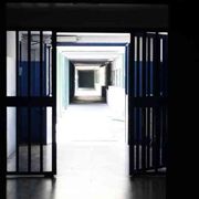 Piccoli incarcerati con le mamme: la barbarie continua, e così l’impegno