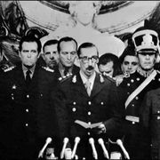 Completa verità sulla Chiesa ai tempi della dittatura di Videla